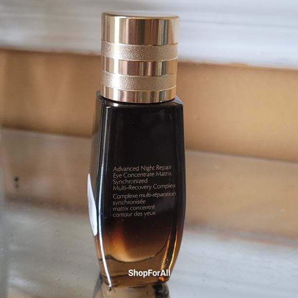 💥🔥host pick 💥💜💜Estee lauder - Picture 7 of 8